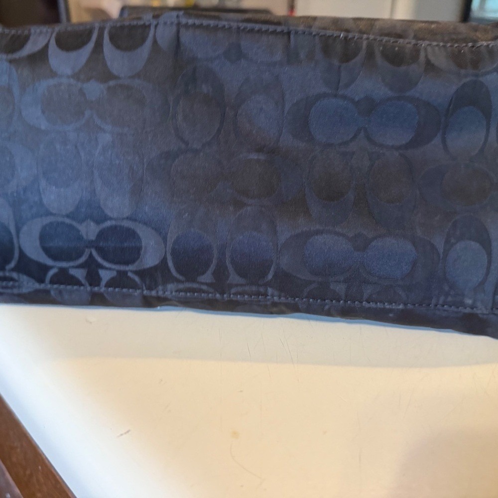 COACH Ward Tote - Picture 4 of 7